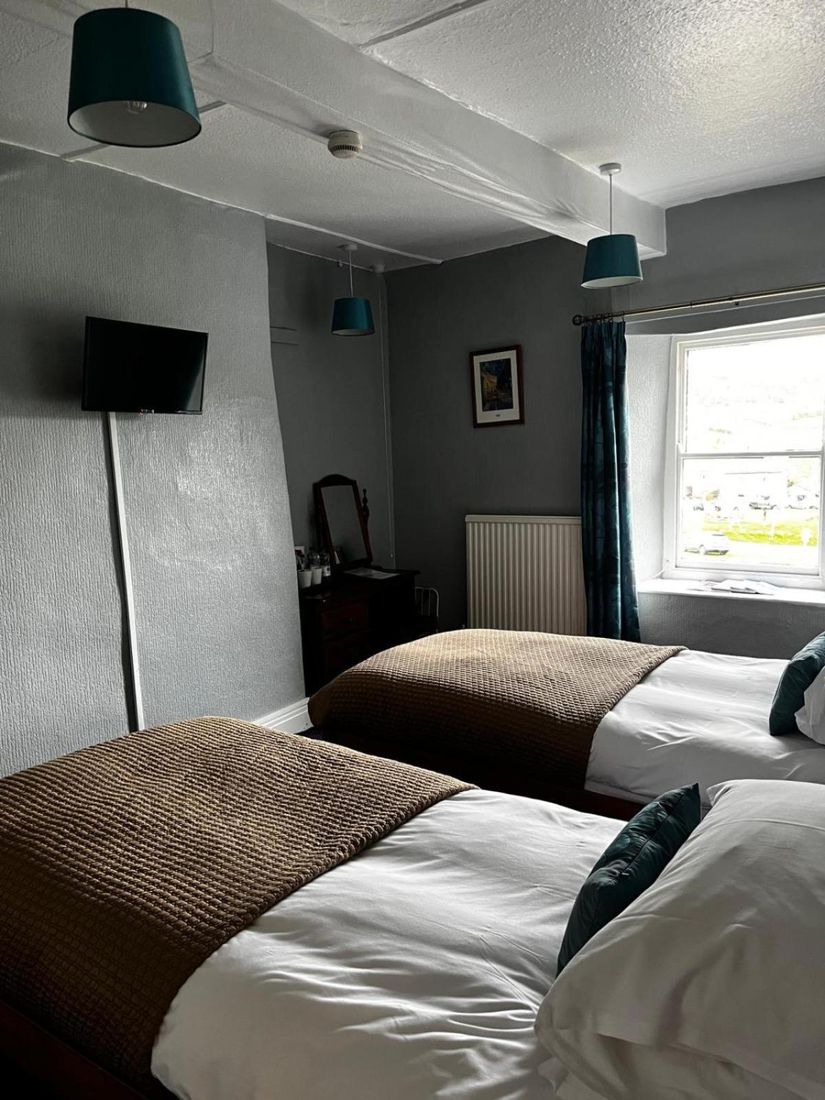 Black Bull Hotel รีธ ภายนอก รูปภาพ